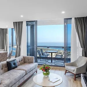 Hotel Meriton Southport Gold Coast