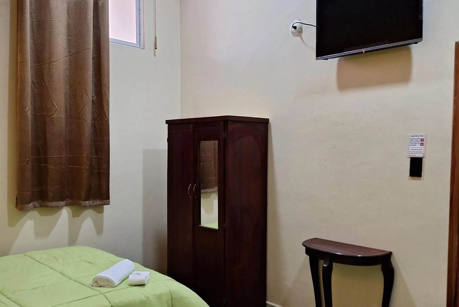 The Travel House Hotel Quito Guest house