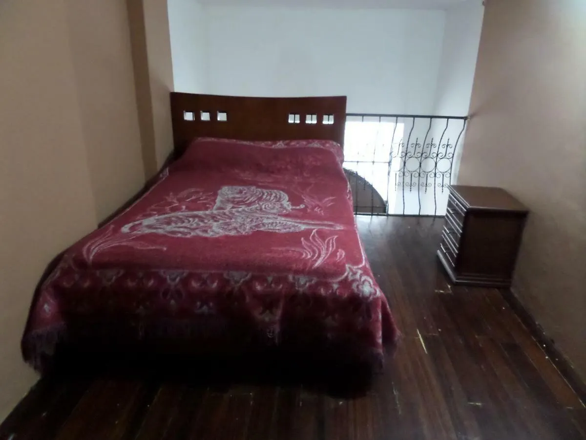 *** Guest house The Travel House Hotel Quito Ecuador